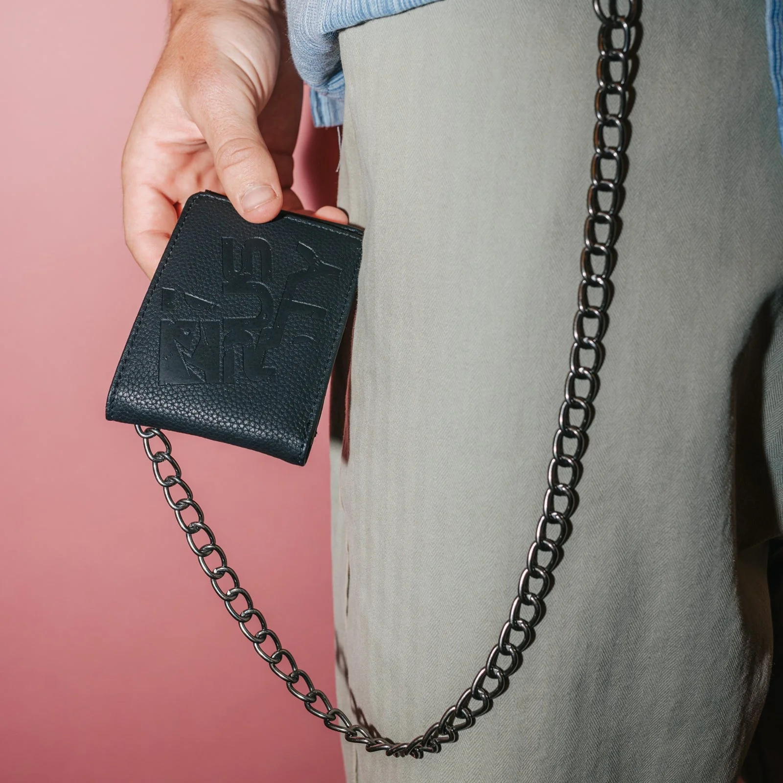 Billetera District Chain Wallet Black - Image 5