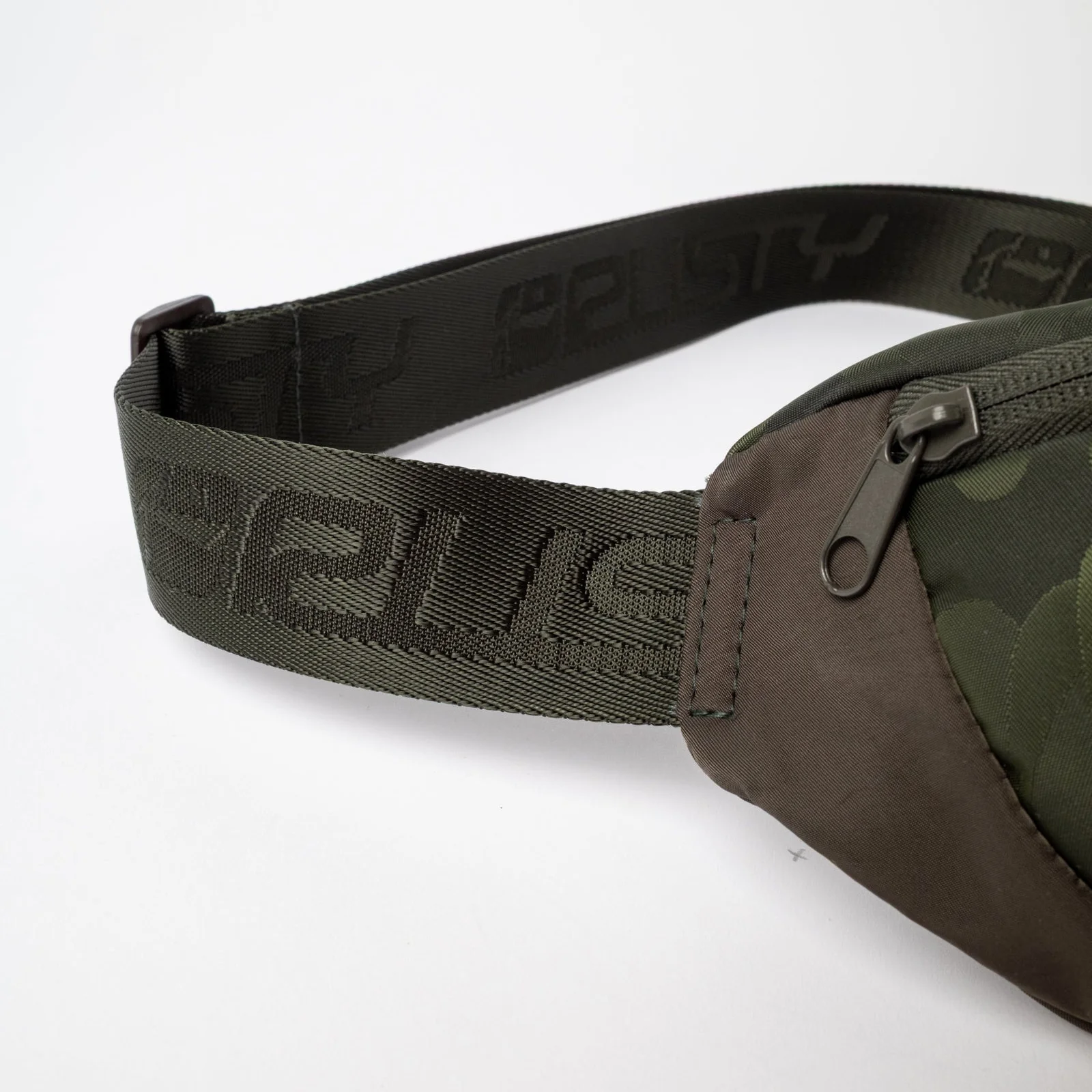 Bolso Trisector Crossbody Bag Shadow Army - Image 4