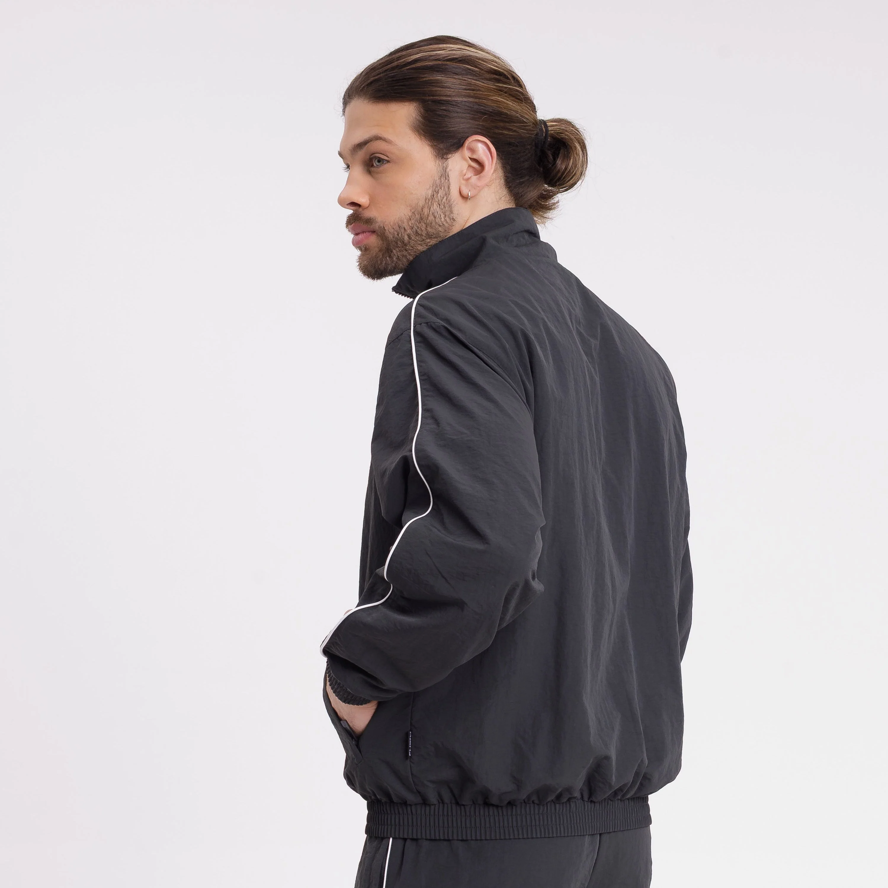 Campera Liviana Monza Ii Black - Image 3