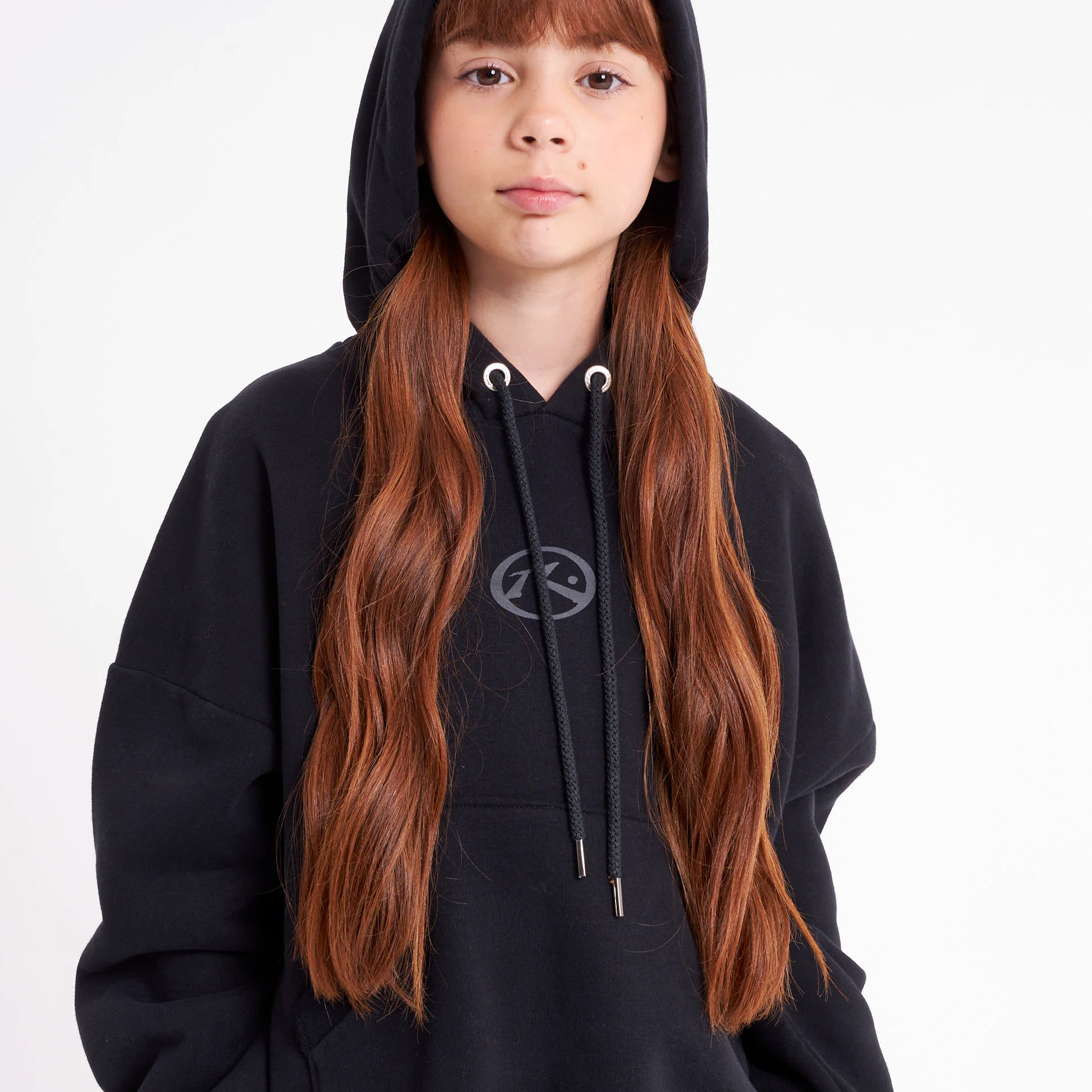 Canguro Essential l Relaxed Girls Black - Image 3