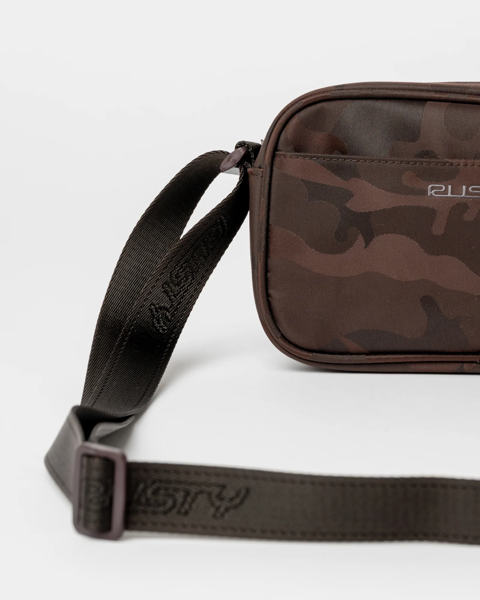 Cartera Stellar Nylon Camo Side Bag Java - Image 7