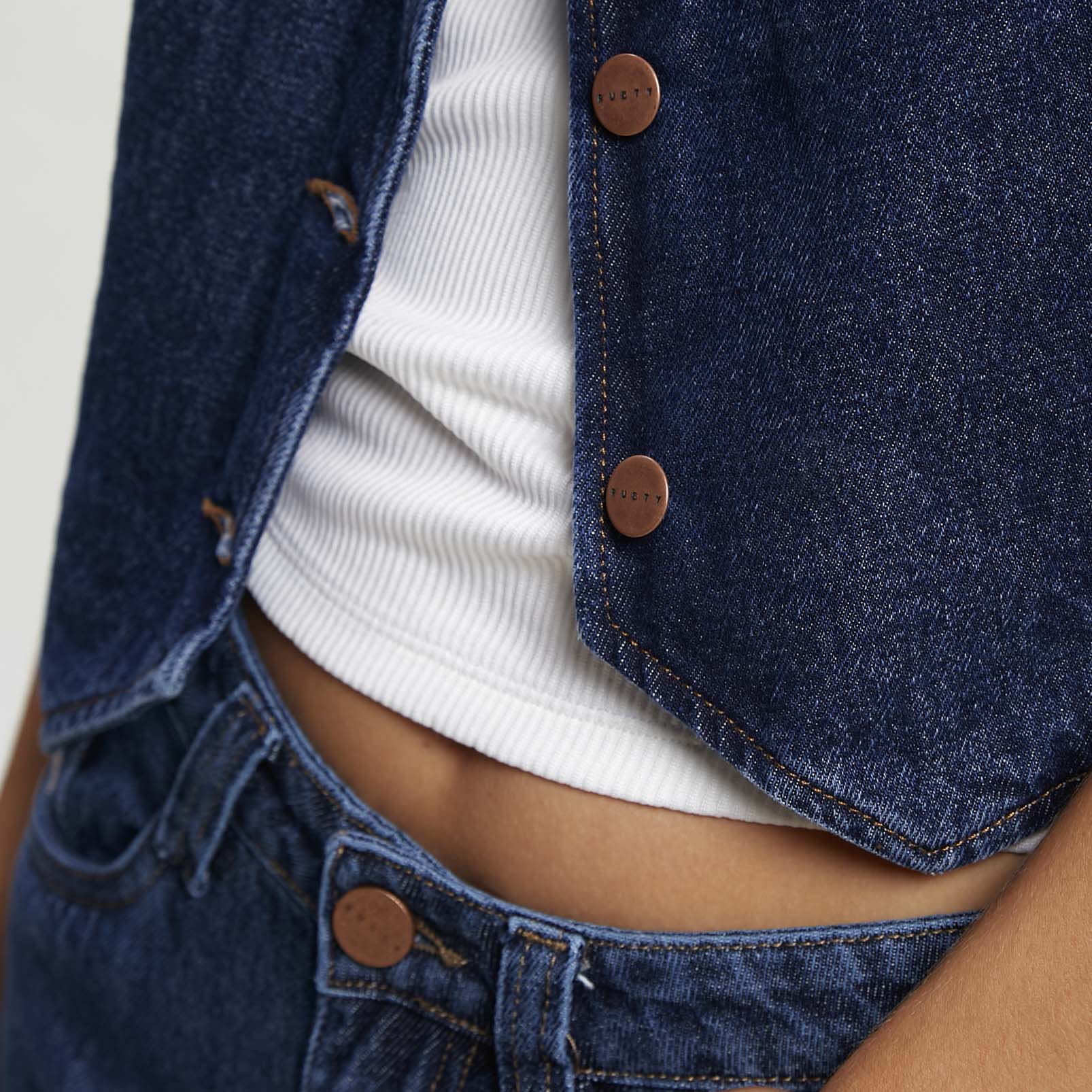 Chaleco Ryley Cropped Denim Blue - Image 6