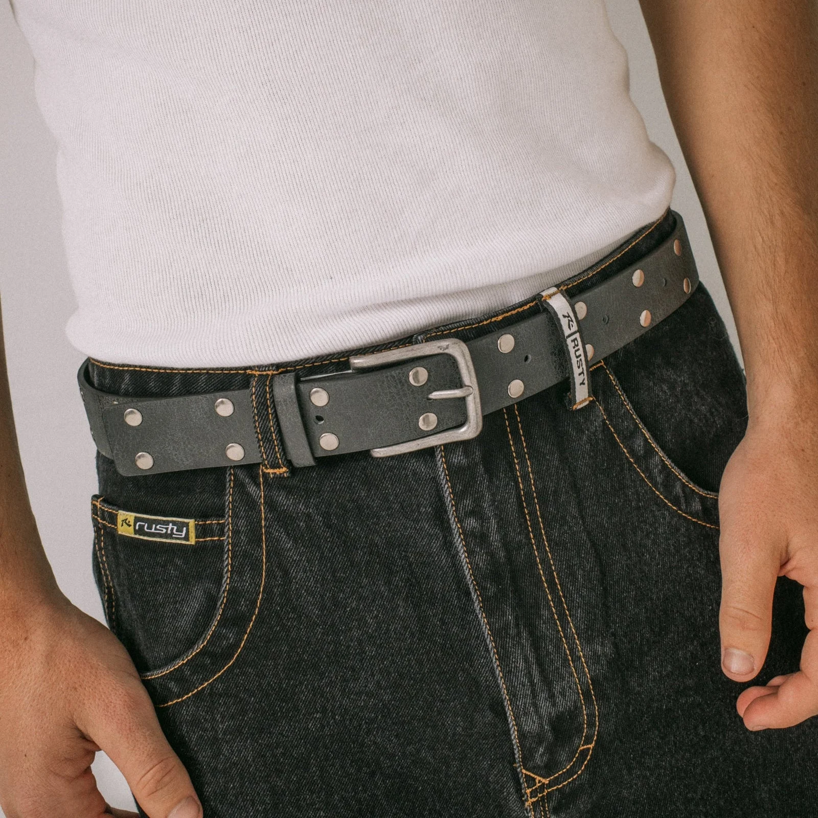Cinturon Worn Out Stud Belt Black - Image 2