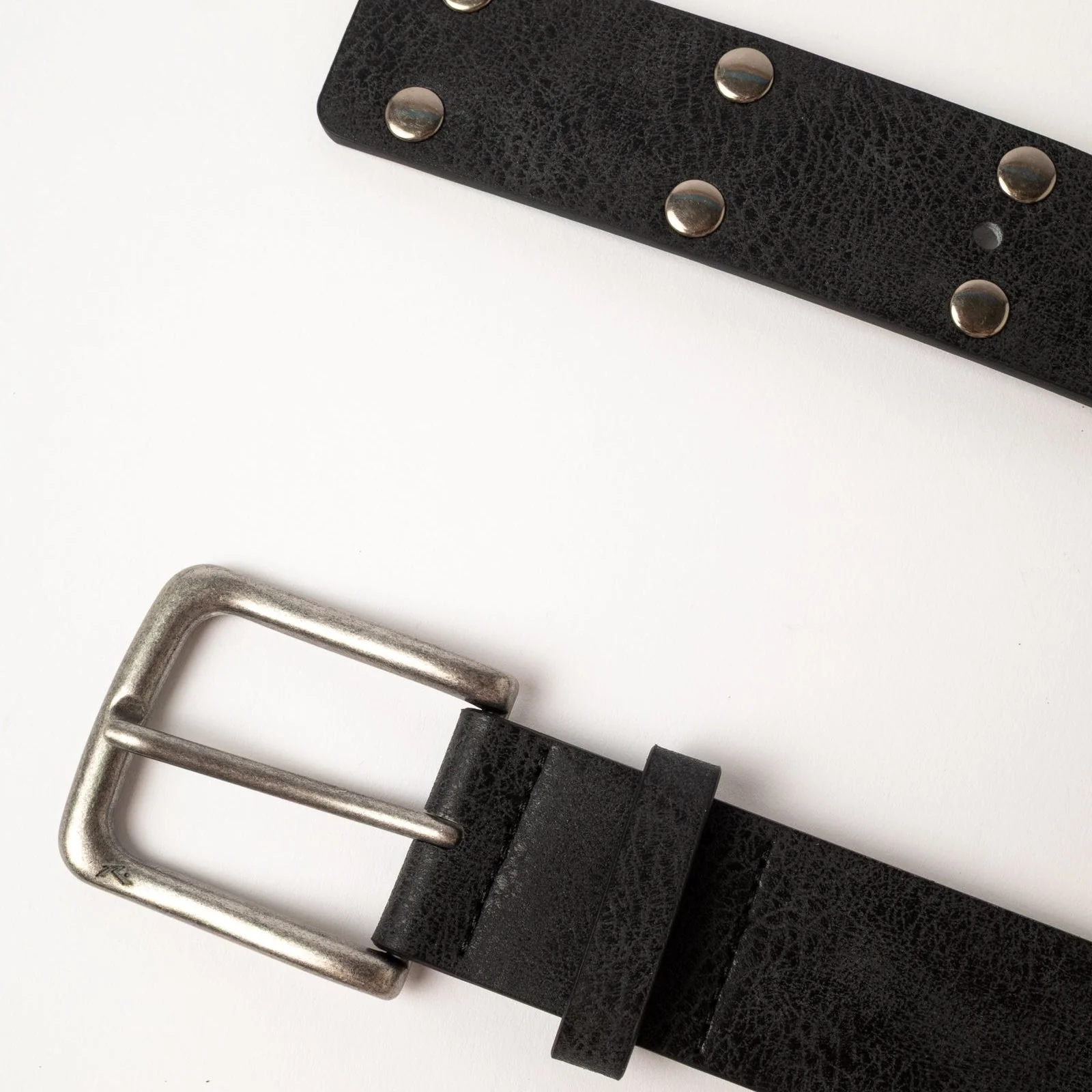 Cinturon Worn Out Stud Belt Black - Image 4