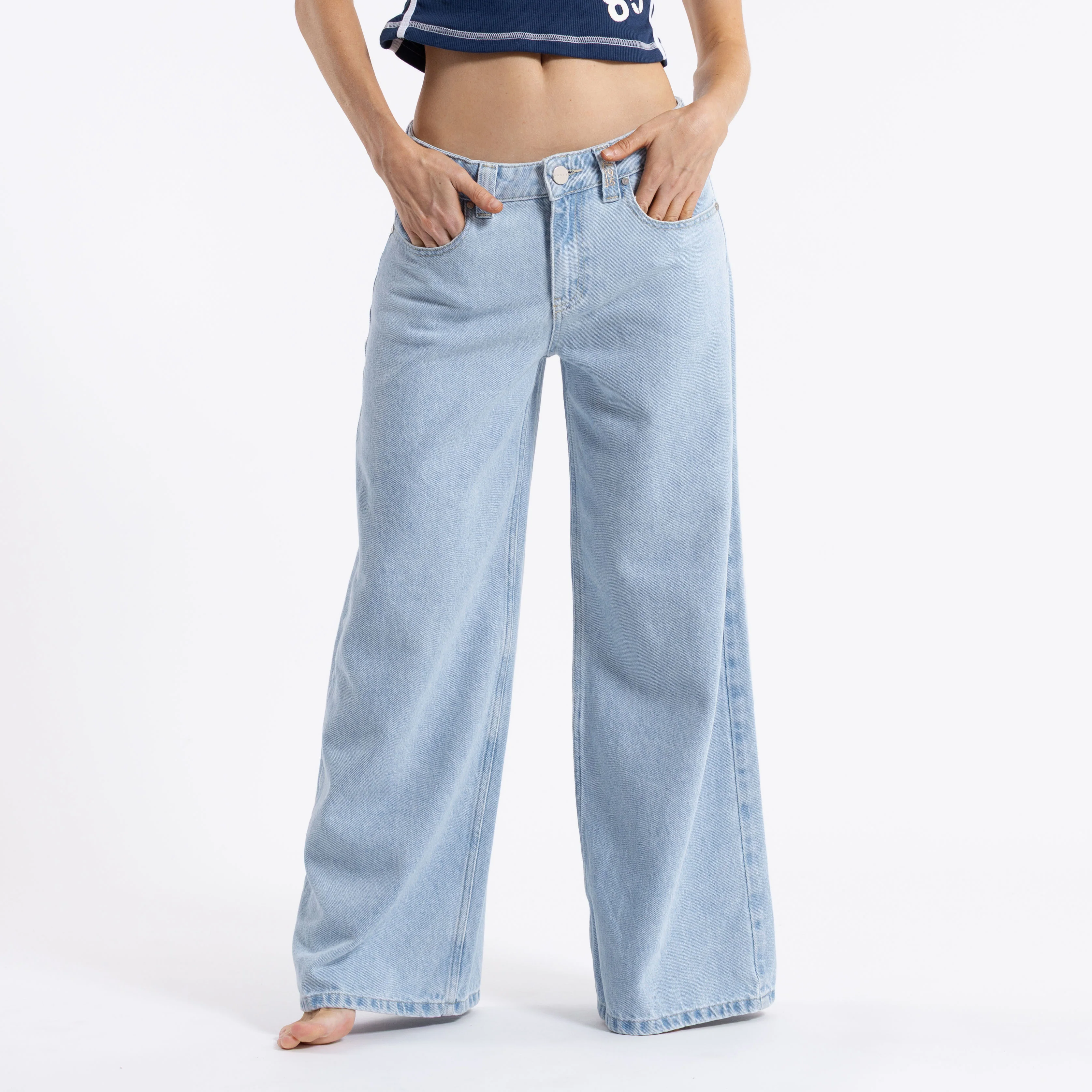 Jean Low Rise Super Wide Leg Sky Blue - Image 2