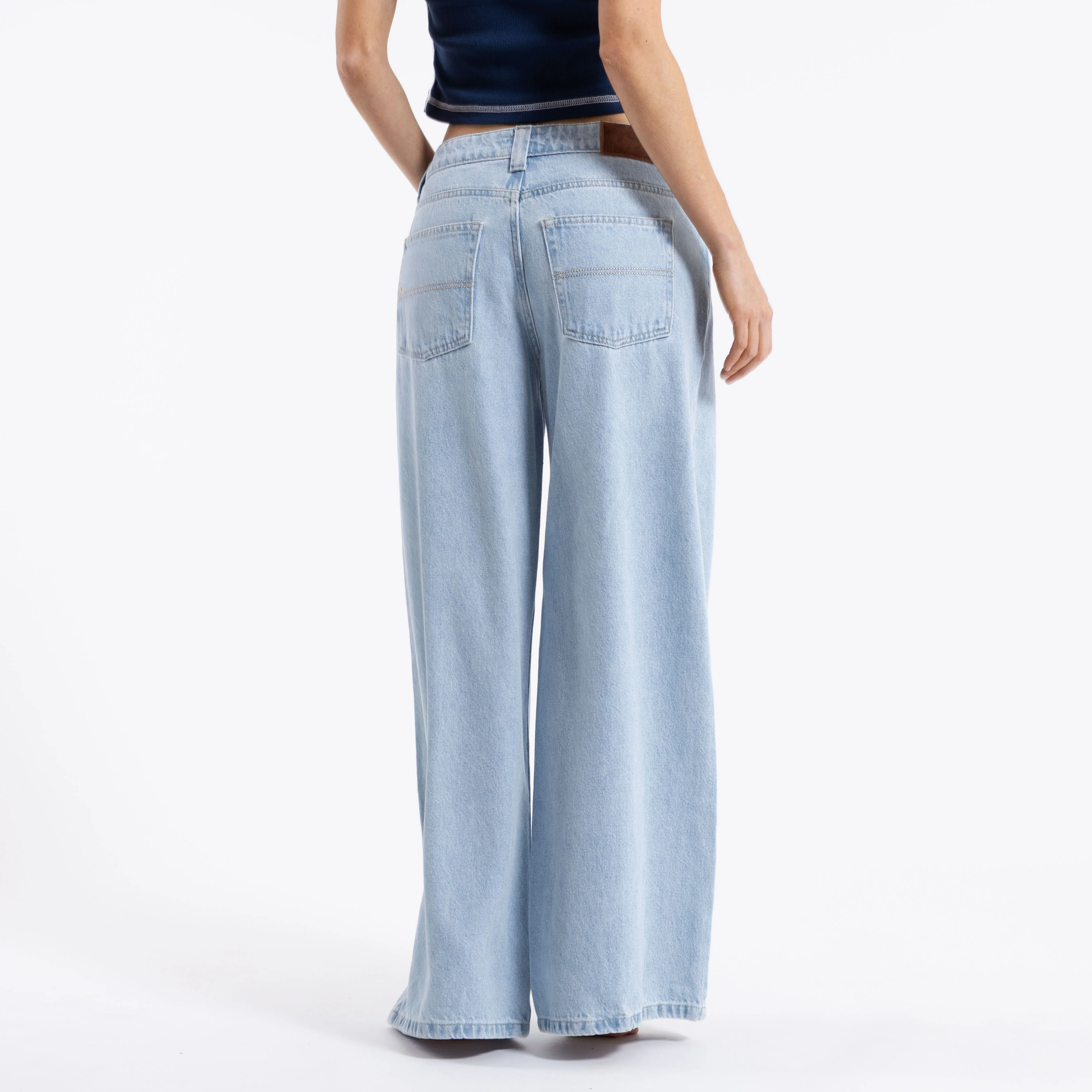 Jean Low Rise Super Wide Leg Sky Blue - Image 5