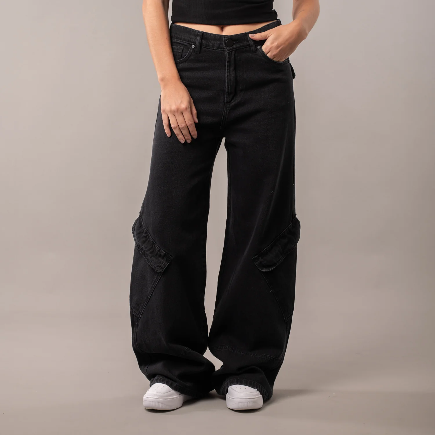 Jean Dark Wide Leg Cargo Washed Black