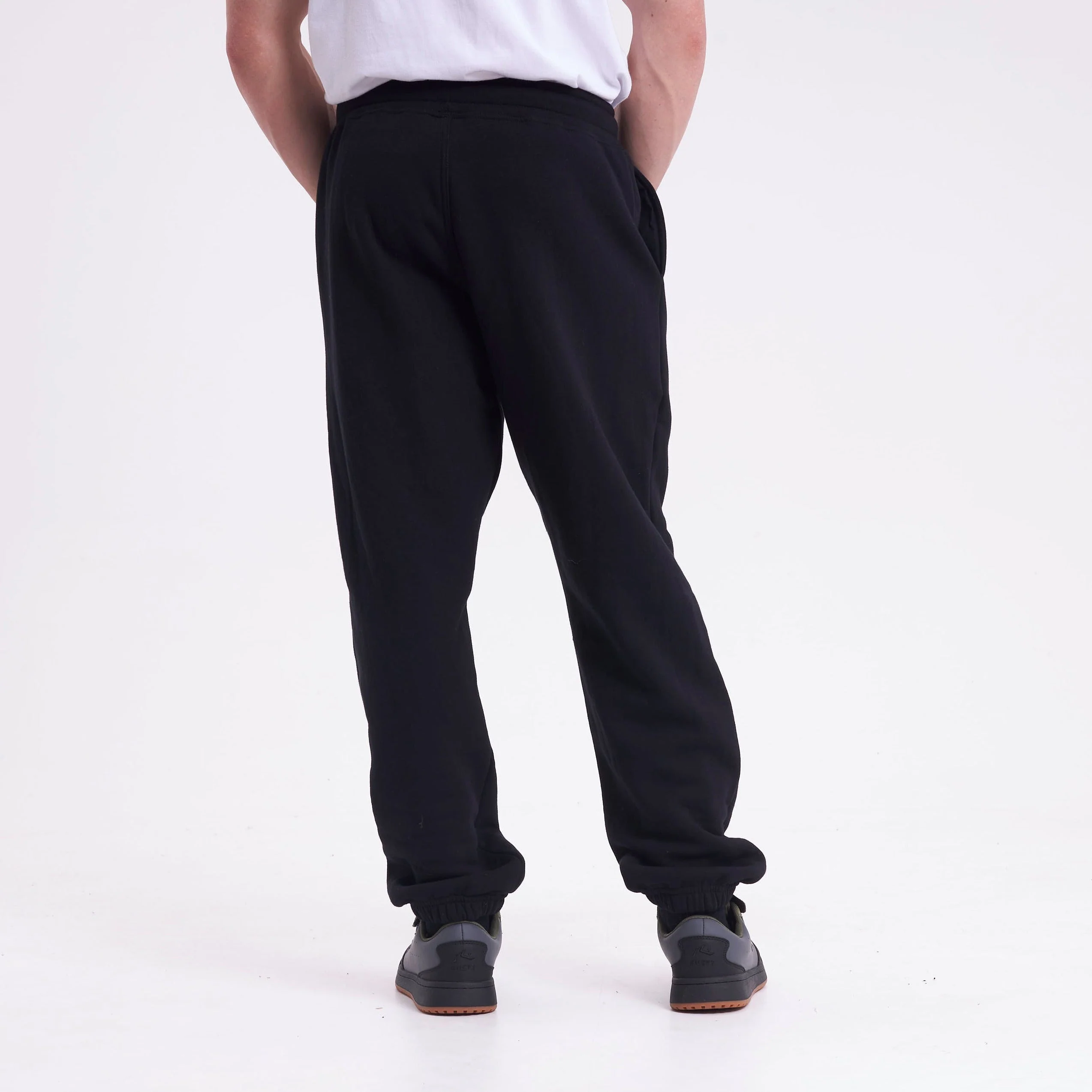 Jogging Core Division Serie 2 Black - Image 5