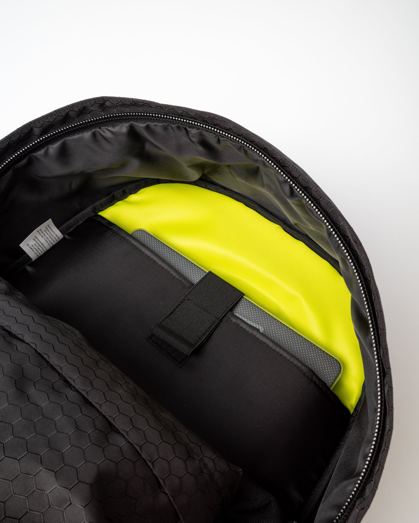 Mochila Voltage Backpack Black/Sulphur - Image 8
