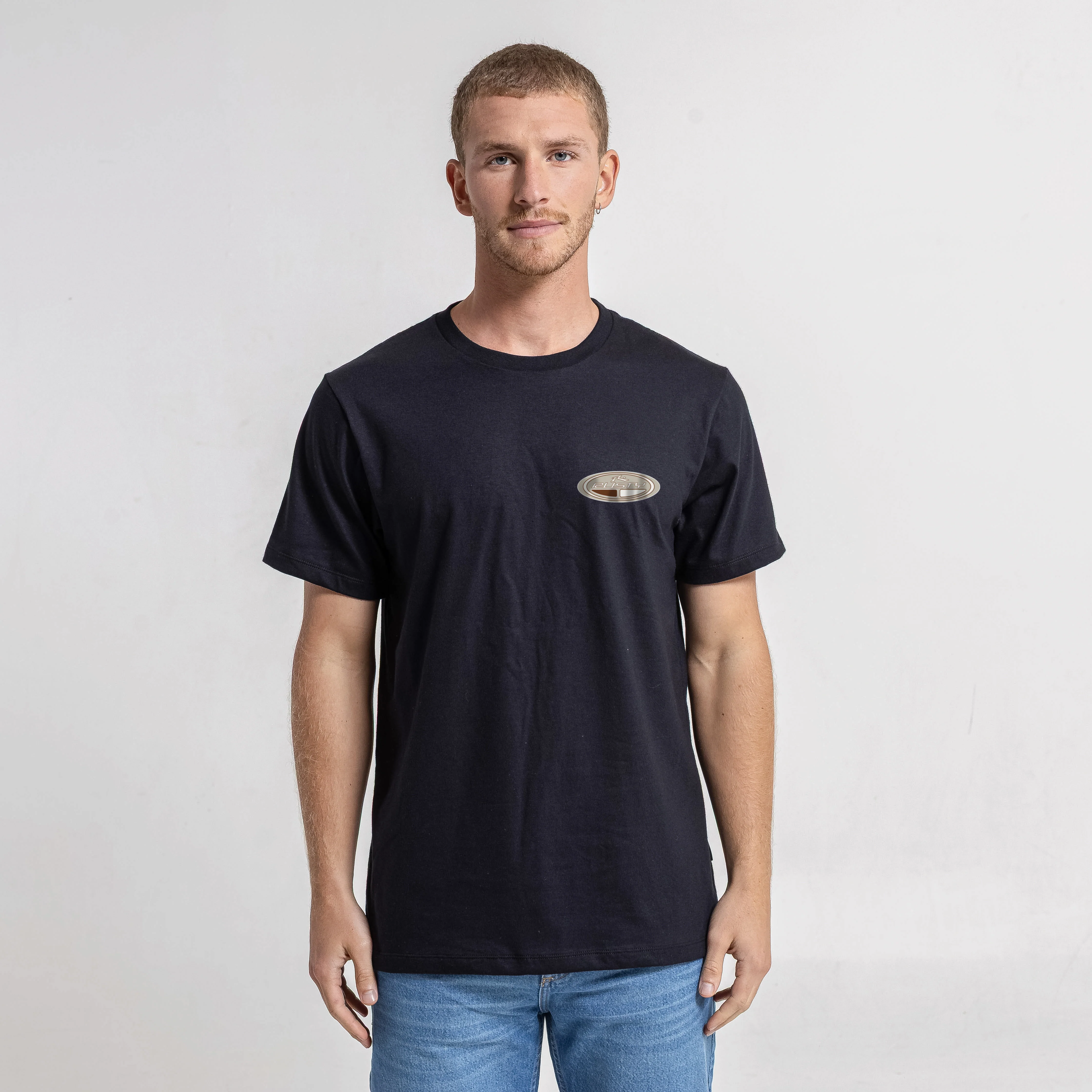 Remera Faden Black