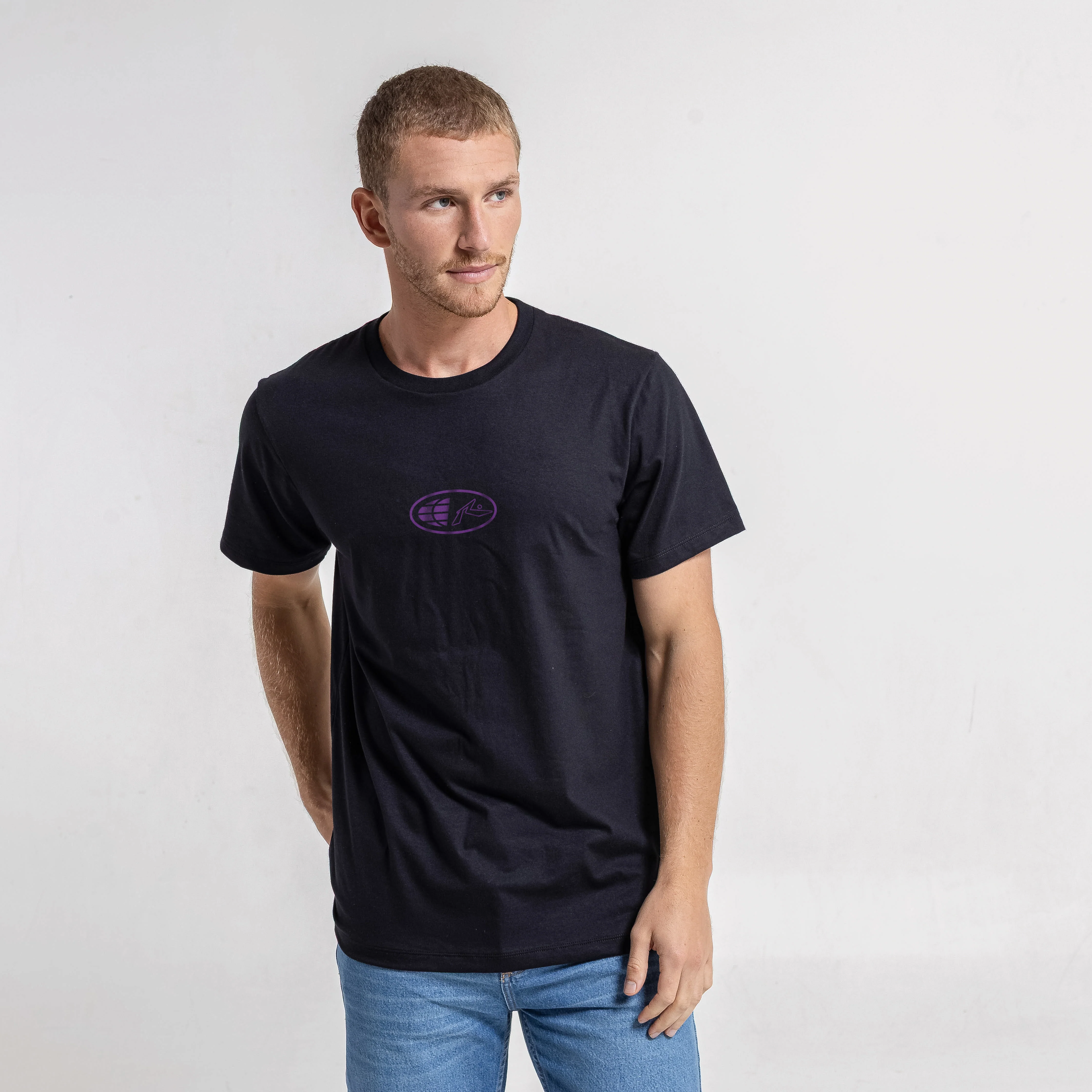 Remera Outer There Black - Image 2