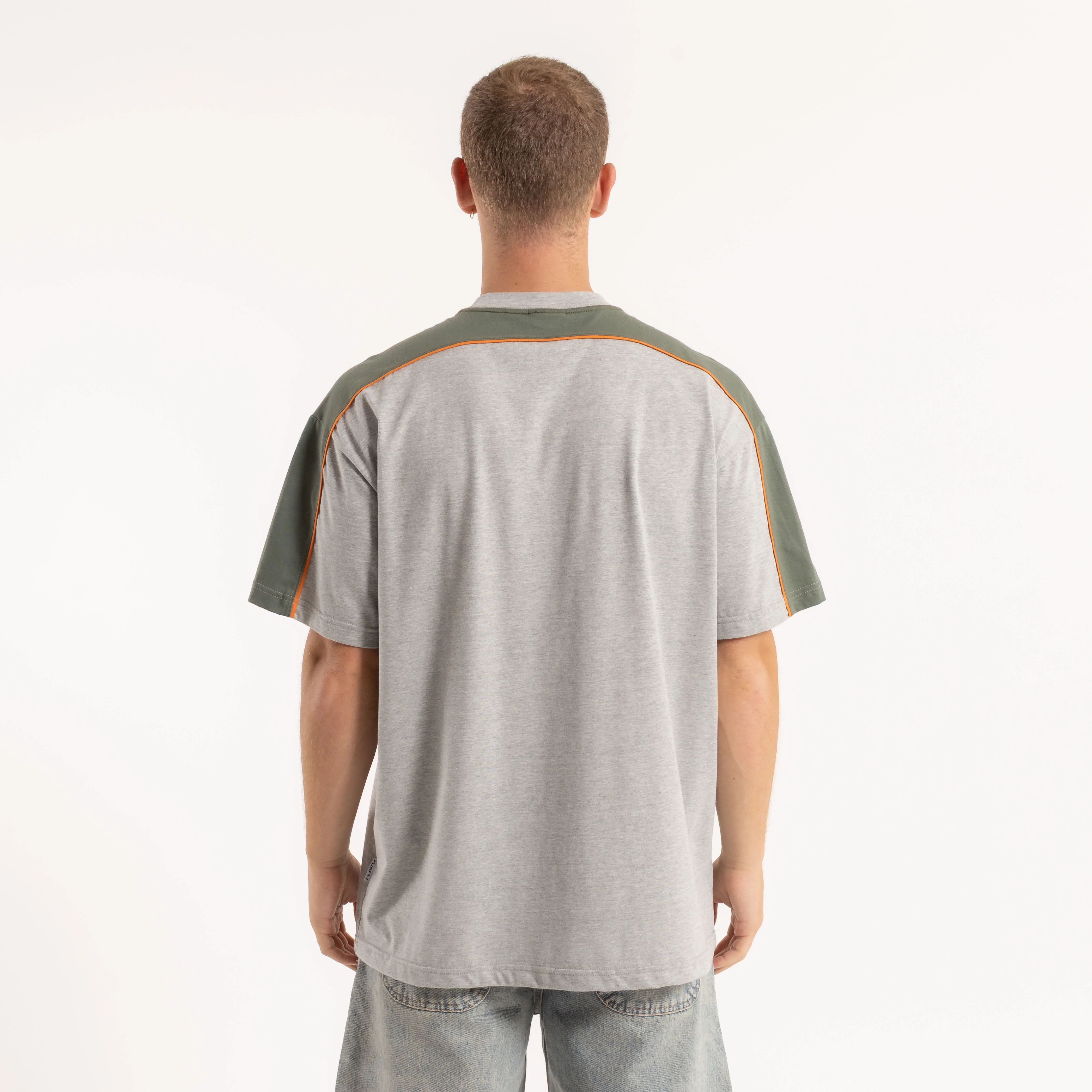 Remera Alonso Serie 2 Grey Marle - Image 4