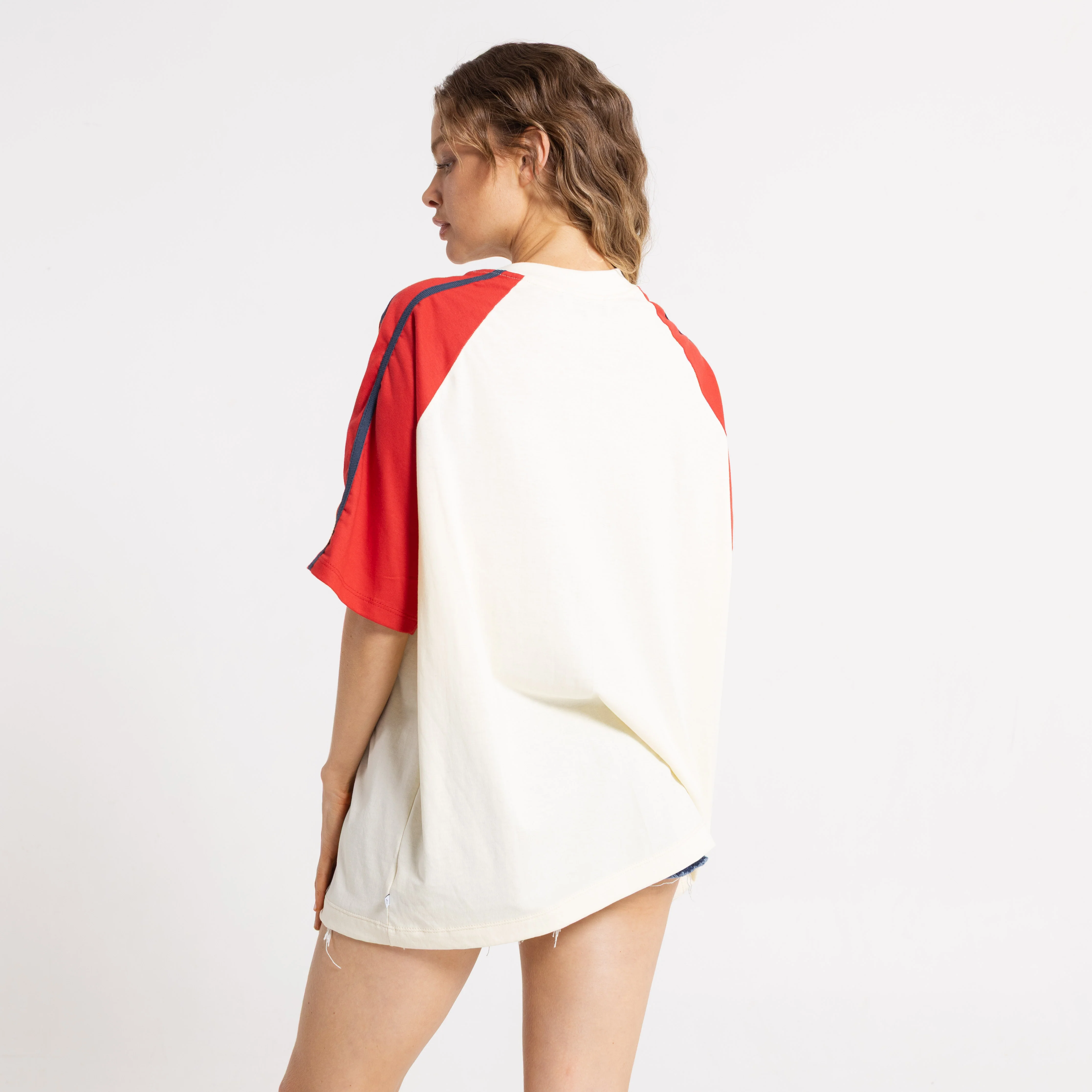 Remera Mindless Collegiate Oversize Snow White - Image 3