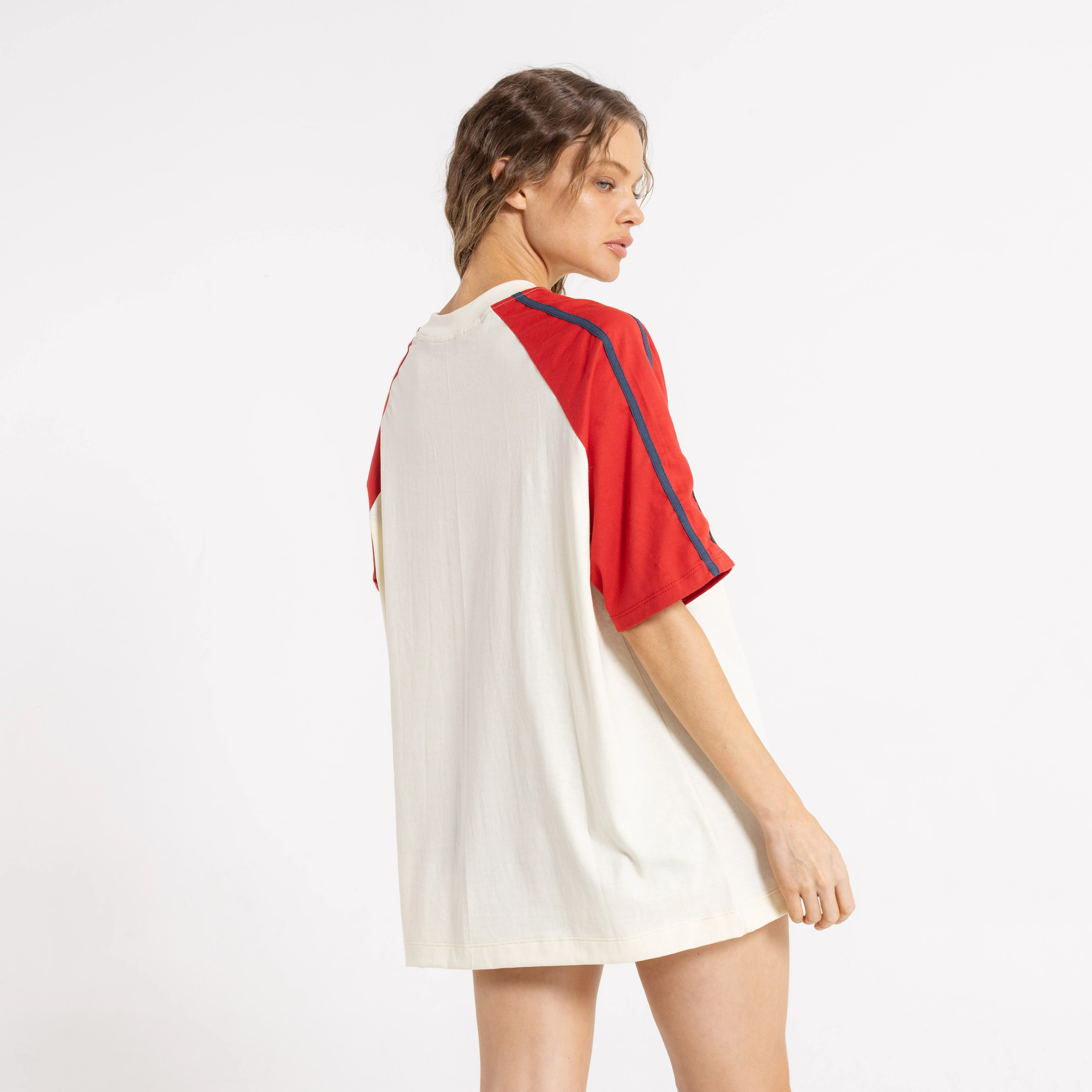 Remera Mindless Collegiate Oversize Snow White - Image 4